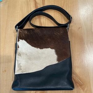 ili New York Natural Flap Cowhide and Black Leather Shoulder Bag